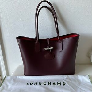 Longchamp Leather Shoulder Bag in Excellent condition